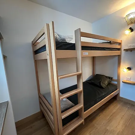 Renove Au Pied Des Pistes Avec Balcon A - Fr-1-502-577 טיגנס